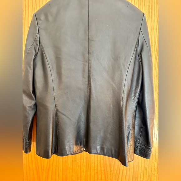 St. John Sport by Marie Gray black leather jacket - Picture 8 of 14